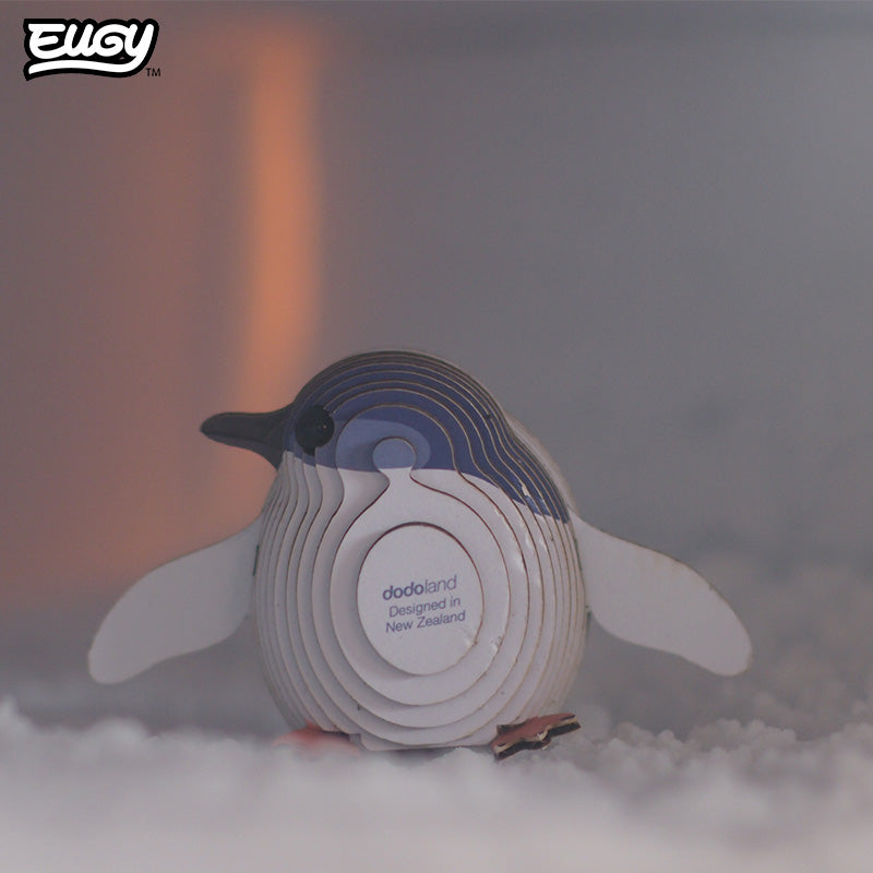 017 Penguin (Pingüino)