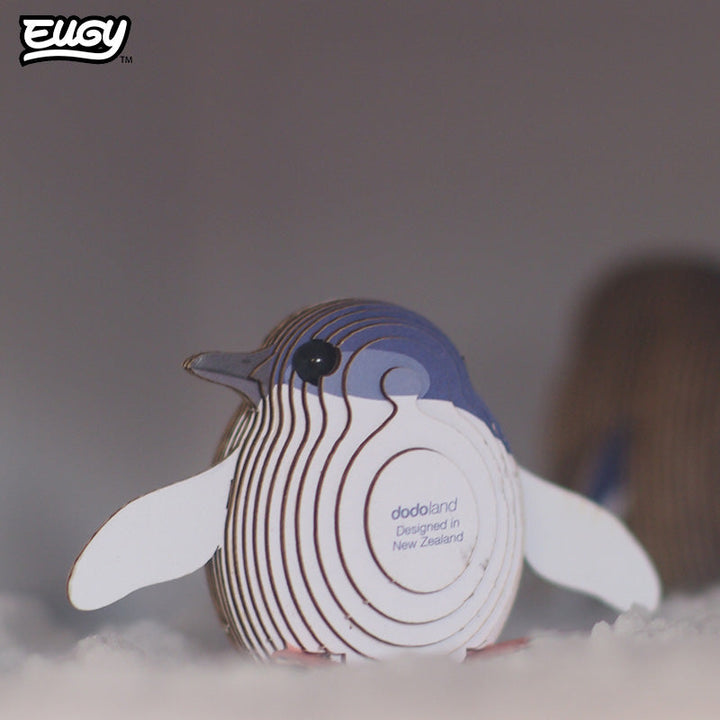 017 Penguin (Pingüino)