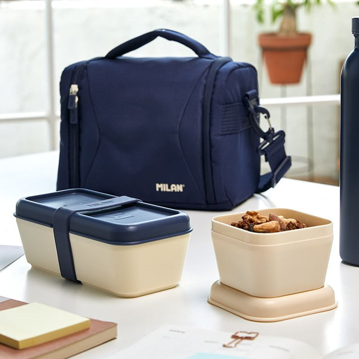 Recipiente para alimentos rectangular 0,75L, tapa azul marino