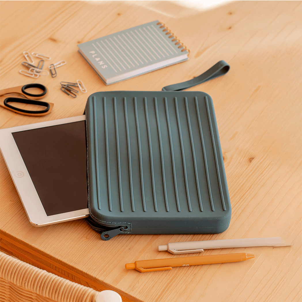 Estuches XL de silicona Up North
