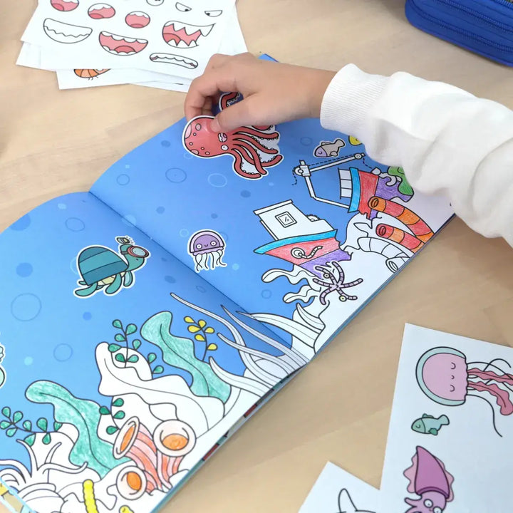 Cuaderno con adhesivos para colorear 'Blue odissey'