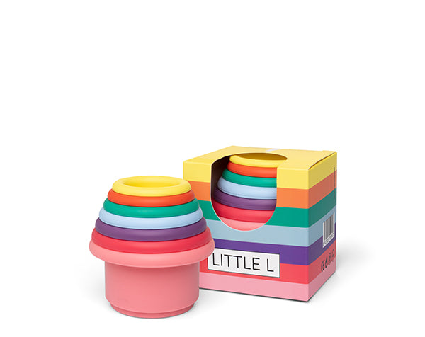 Cubos apilables de colores brillantes