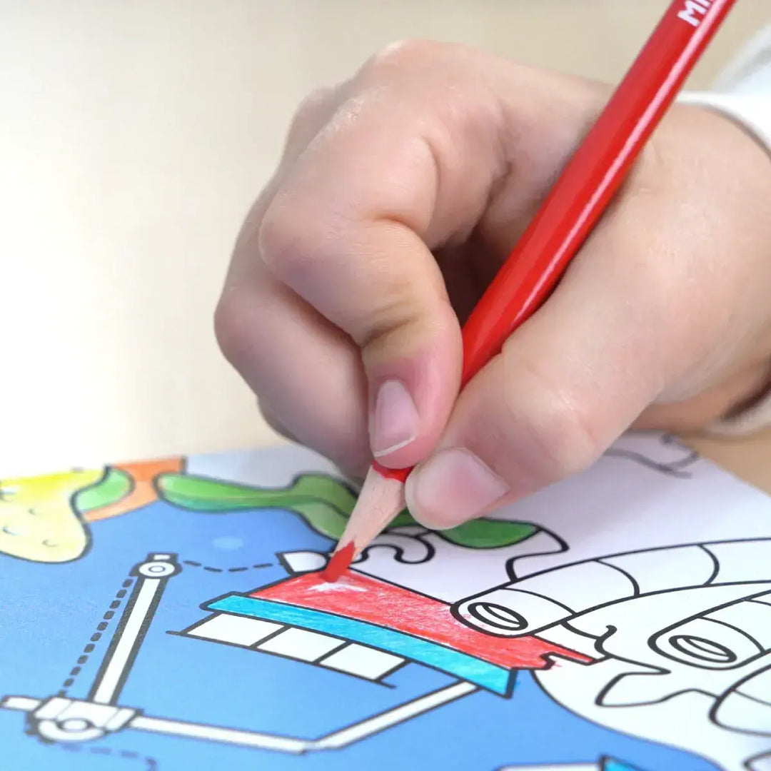 Cuaderno con adhesivos para colorear 'Alien invasion'