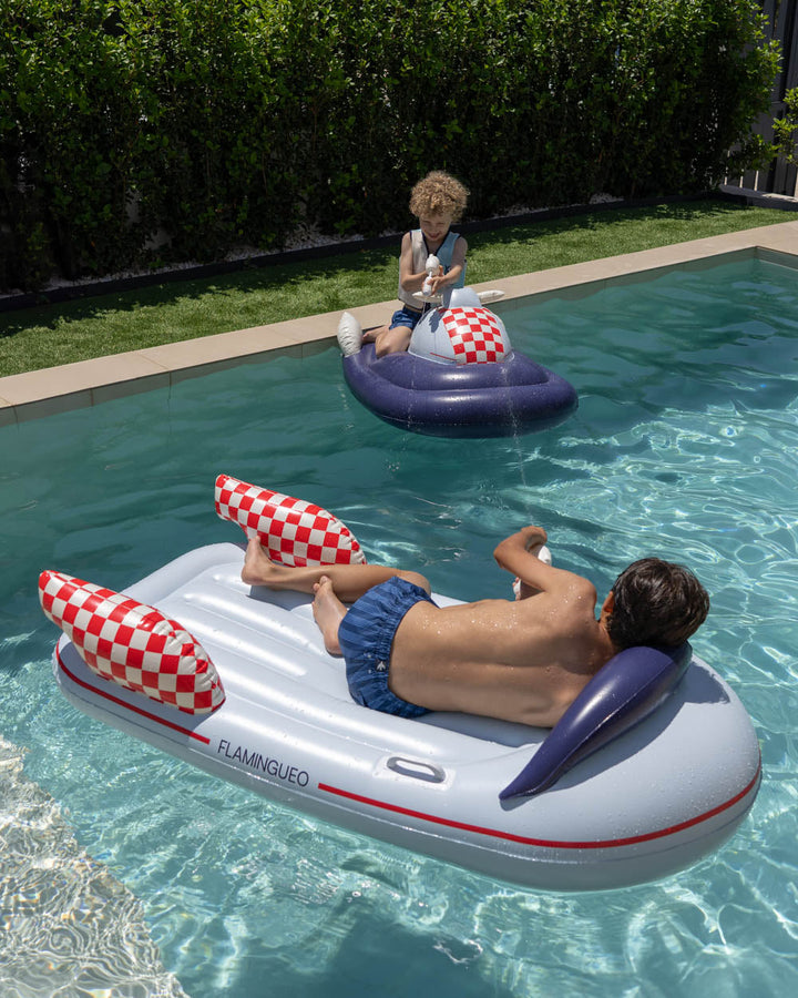 Flotador tabla lancha con pistola de agua Galactic - Space Age