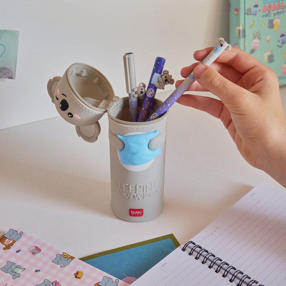 Estuche 2 en 1 de Silicona Koala «Sleeping la Vida Loca» - Kawaii