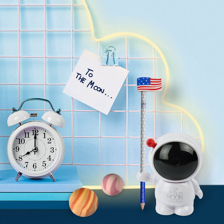 Sacapuntas de manivela - To The Moon and Back