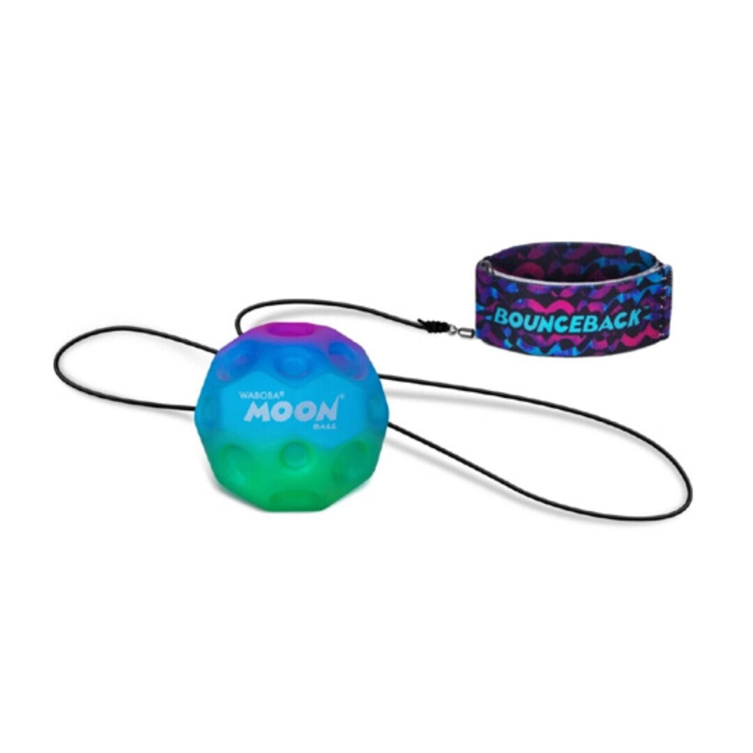 Waboba Pelota con cuerda elástica para muñeca
