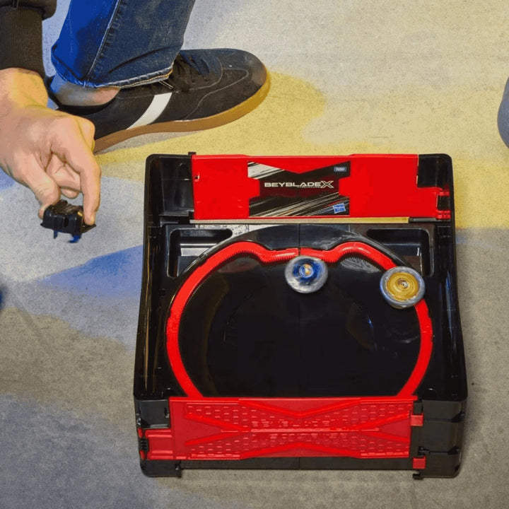 Estadio Portátil Beyblade X - Arena de Batalla Clash & Carry