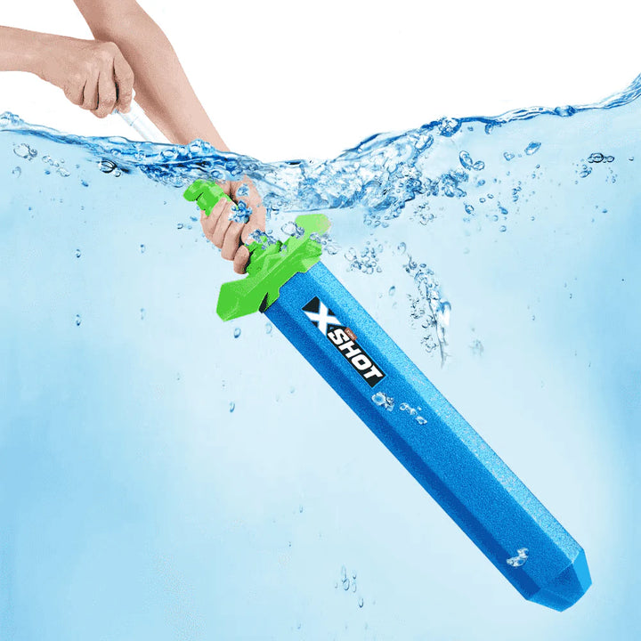 Espada lanzador de agua X-Shot 2 en 1