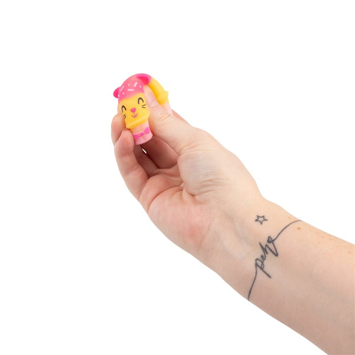 Scrunchems Squishy buddies cupcake keyring