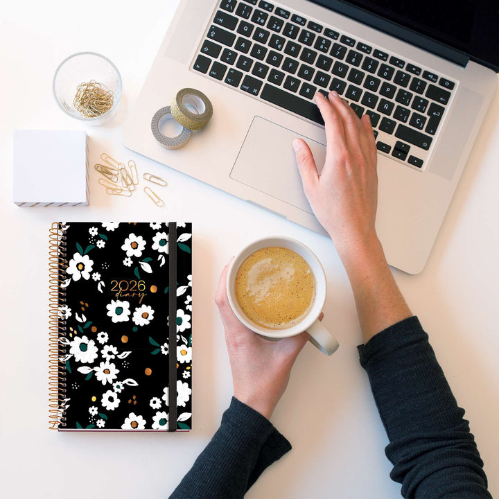 Agenda Espiral Activa Día Página Noir Garden 2026