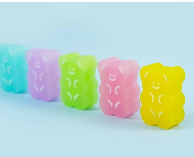 Adorable caja de borrar aleatoria con forma de osito de gominola
